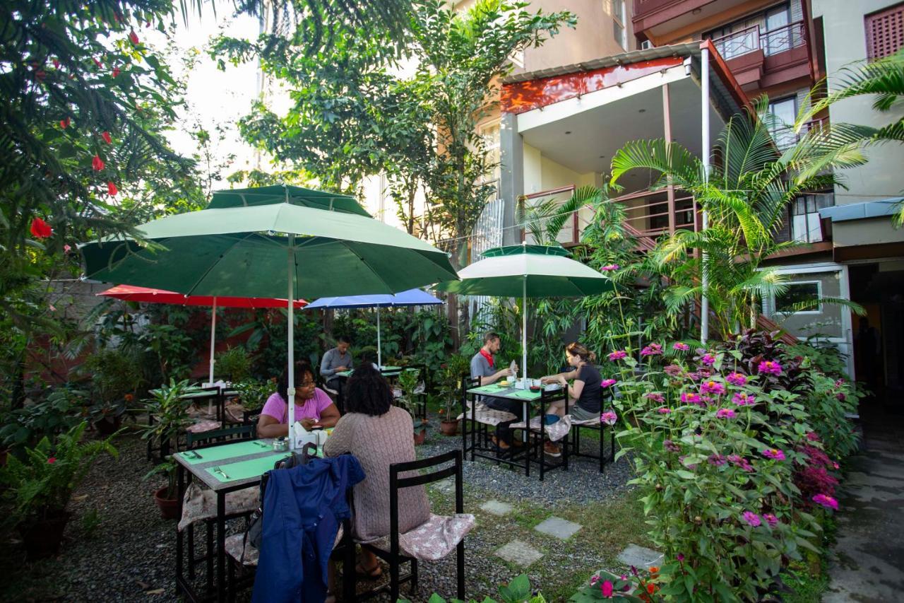 Hotel Splendid View Pokhara Ngoại thất bức ảnh